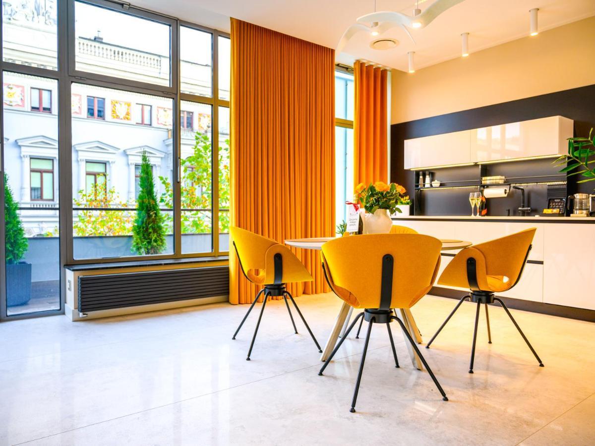 Pietryna Apartments Luxury - Sauna , Jacuzzi , Bezposrednio Przy Ul Piotrkowskiej Łódź Exterior foto